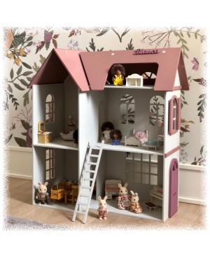 Casita muñecas rosa. Personalizable. Sin papel pintado